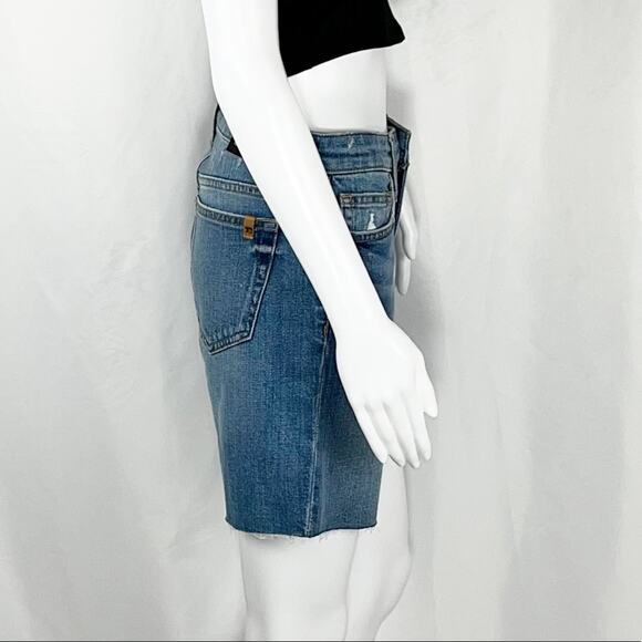 Joe’s Jeans Rory Blue Wash Raw Hems Cut Off Bermuda Jean Shorts Sz25 NWT - Picture 9 of 13